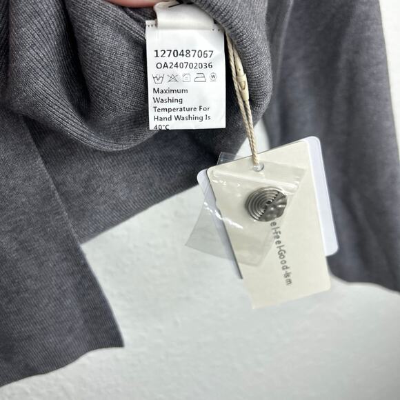Commense Gray Crew Neck Single Button Front  Knit Cardigan S NWT - Picture 6 of 9